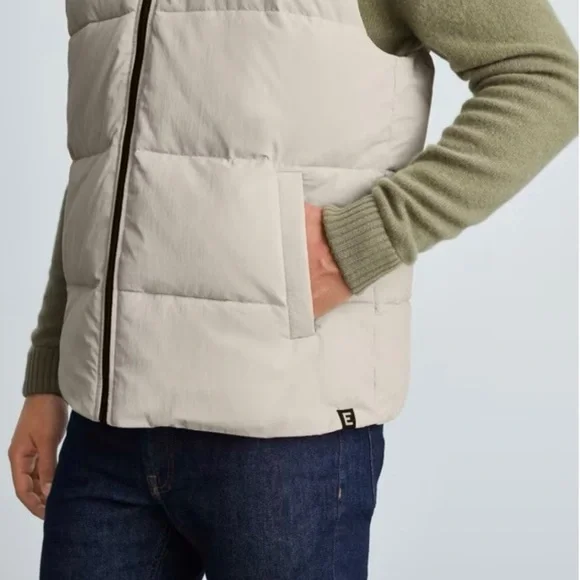Everlane The ReNew Puffer Vest Size M